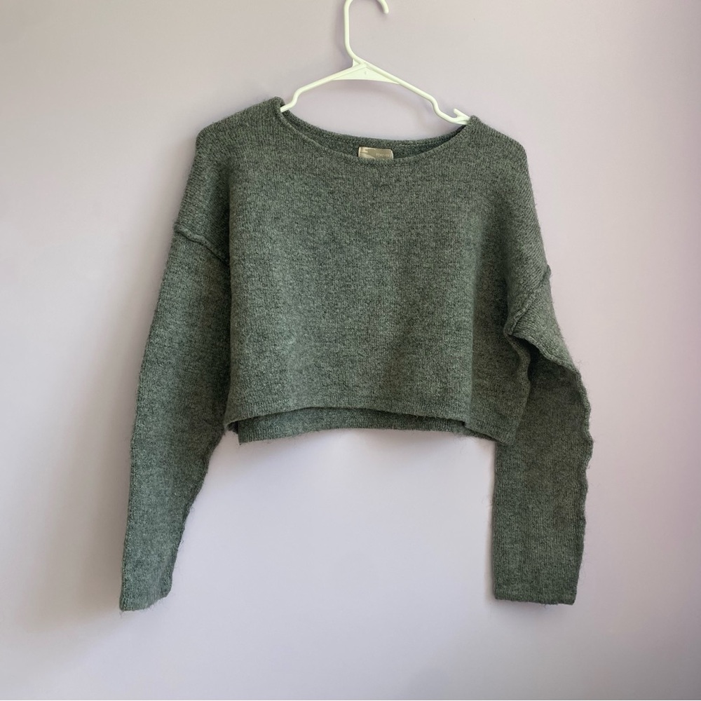 Forever 21 Heather Gray Knit Top